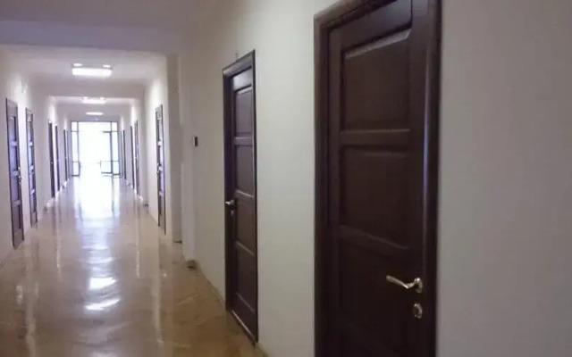 Svetlana-Tsentr s vidom na more i vostok Apartaments