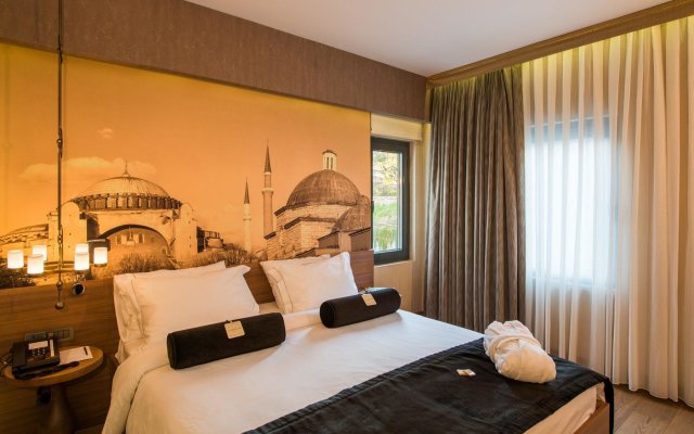 Boutique Saint Sophia Hotel