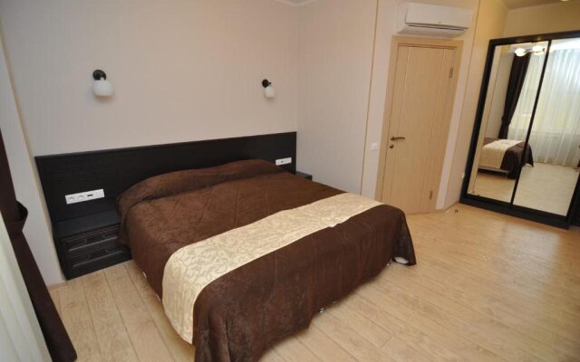 Helena Guest House