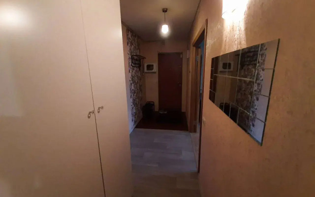 Na Shosse Metallurgov 24A Flat