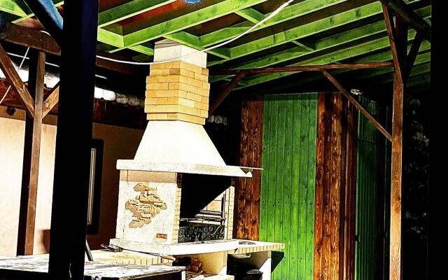 Дом Усадьба Тишина на Дону