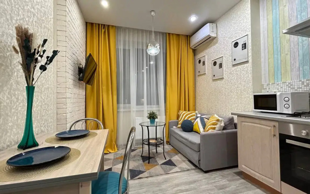 Goluboye Nebo na Shosseynoy, Yana Apart Apartments