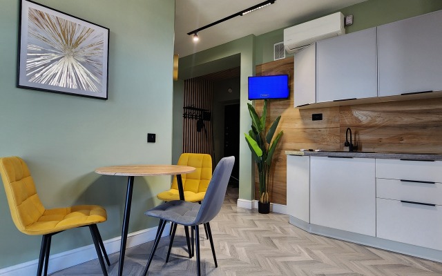 Primorskaya Flat