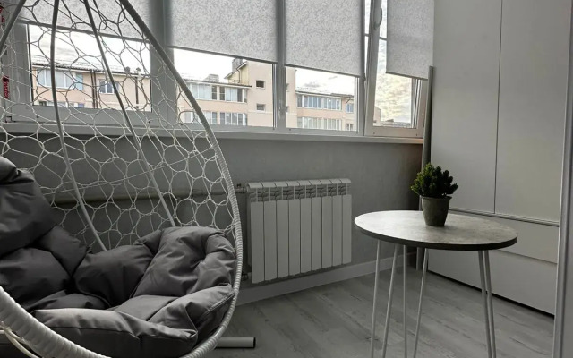 Lyuks Na Oranzhereynoy Apartments