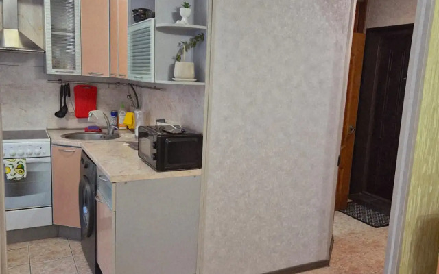 Апартаменты на Маршала Жукова 24