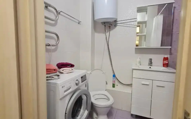Na Entuziastov Flat
