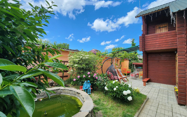 Частный дом Деревянный коттедж