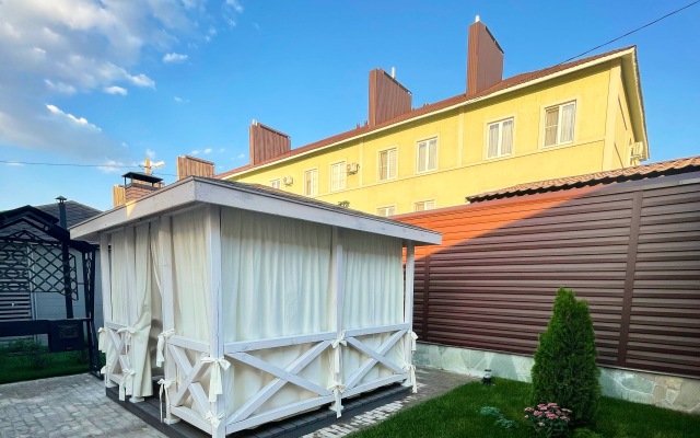 Leto Hotel