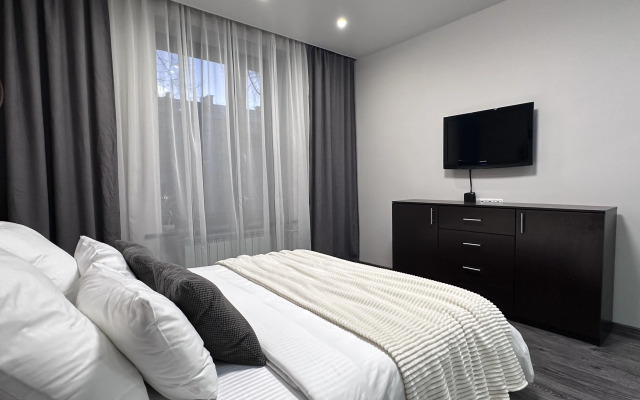 Квартира Двухкомнатная в Самом Центре Мурманска