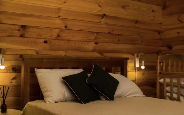 Частный дом Дом в соснах