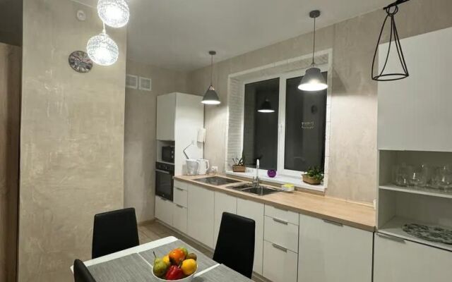 Гостевой Дом Уютный Дом с Большими Панорамными Окнами