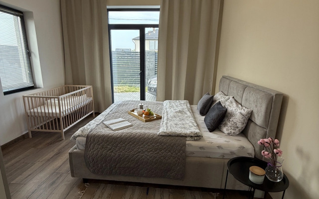 Частный Дом Семейный в Матросово