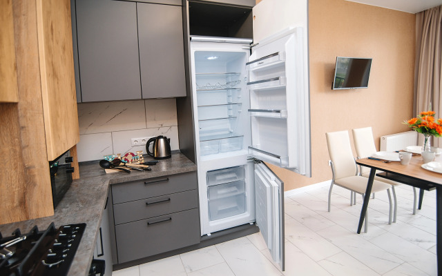 Na Dzerzhinskogo Flat