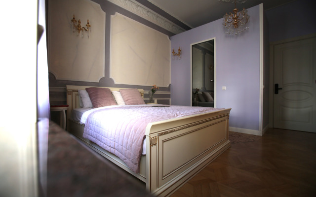 Nevsky 5 Apartment