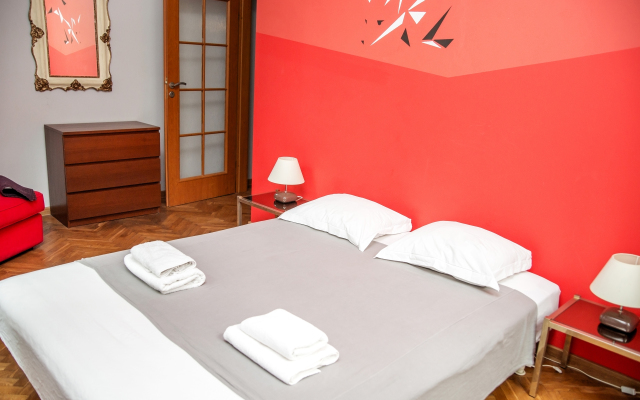 Red Kurka Apartments