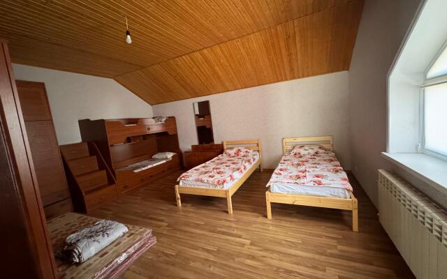 Частный дом Дом на берегу моря