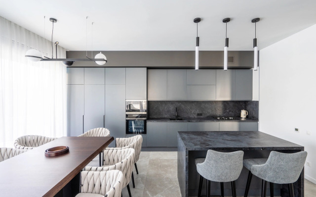 Частный дом 2-х этажный коттедж с дизайнерским ремонтом