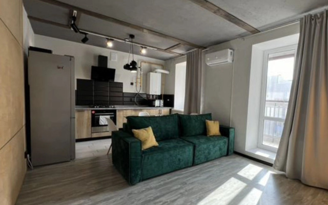 Na Ulitse Ametyevskaya Magistral 6a Flat