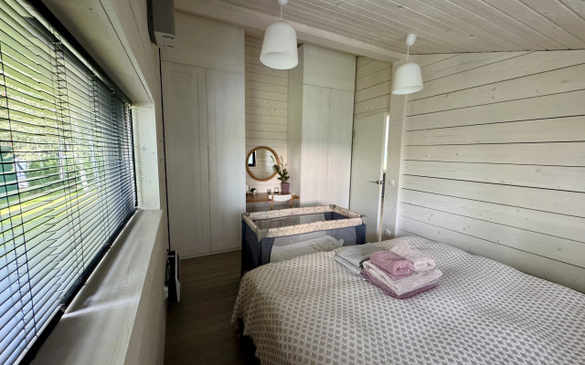 Частный дом С летним бассейном 3 спальни