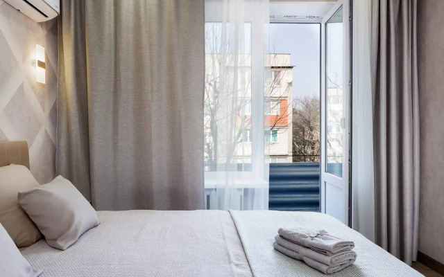 Uyutnaya S Dushevnym Remontom Flat