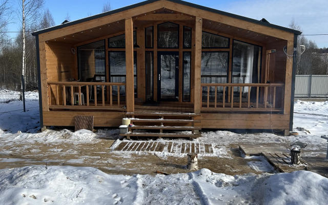 Novy Barnkhaus Private house