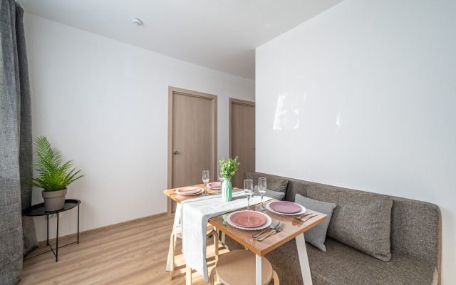 Квартира Просторная Двухкомнатная от Welcome V Ekb