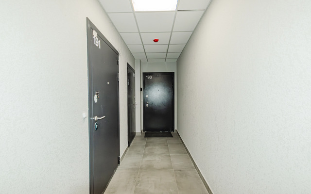 Апартаменты Горки с балконом рядом с метро и ТЦ