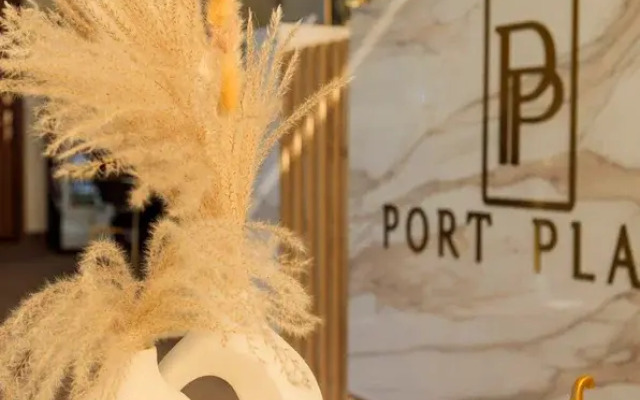 Port Plaza EVN