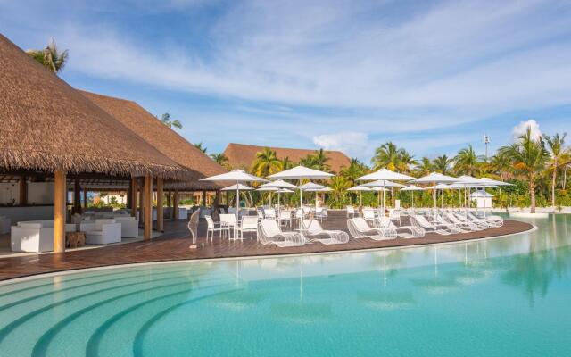 Cinnamon Velifushi Maldives Hotel