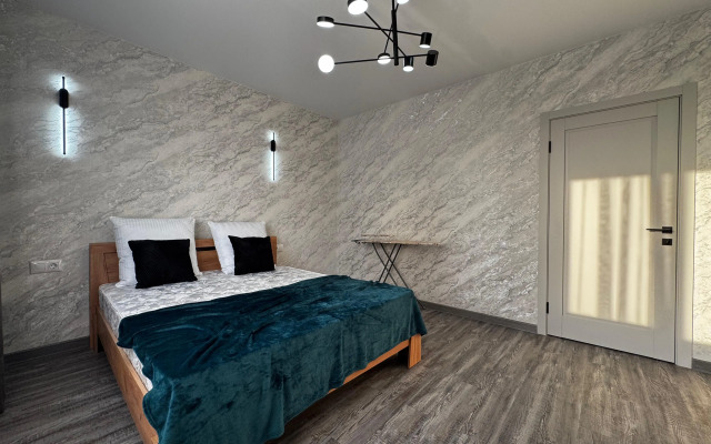 Квартира Новая Евро-Двухкомнаная в спальном районе города