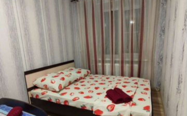 Квартира двухкомнатная Суворова 128