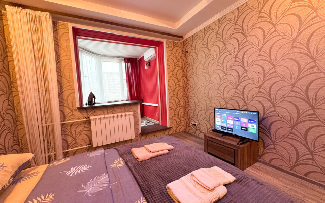 S zaseleniem 24/7 luchshiy servis posutochno 50 Flat