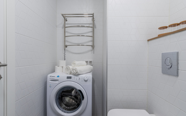 Uyutnaya Studiya U Metro Bukharestskaya Flat