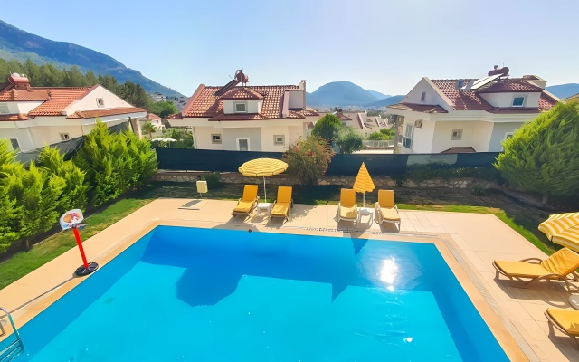 Rena Villaları - Spacious and Private Pool Villa in Oludeniz Villa