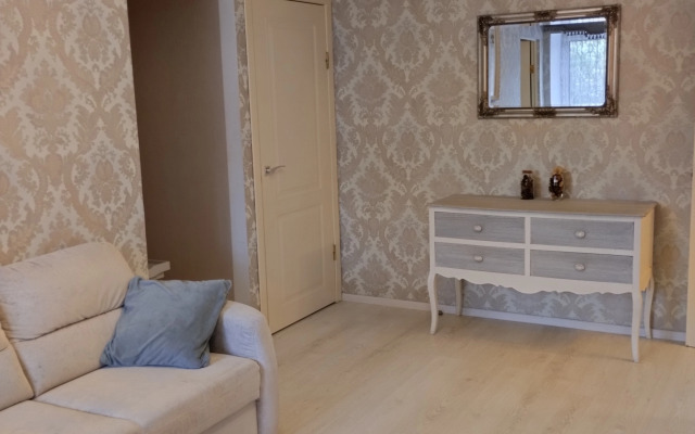 Na Ulitse Nekrasova, 18 Flat
