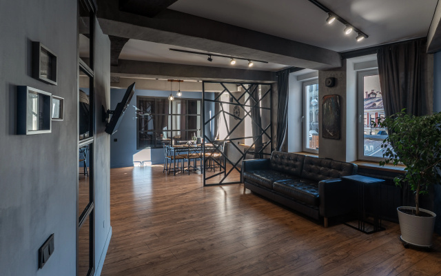 Kvartira Jail Apart prostornye apartamenty 105 m2 v centre Vyborga s dvuma spal'nami