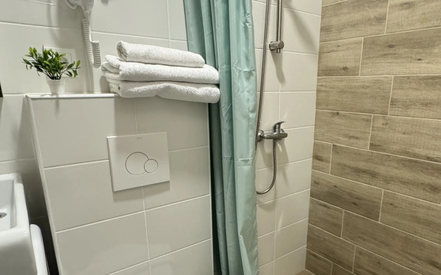 4 Parka Zelen' Apartament
