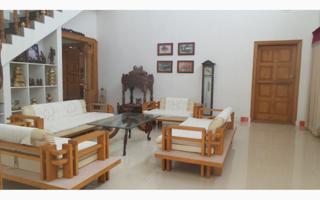 Shri Krishna Kuteera Villa