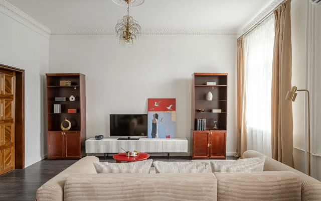 Апартаменты Кварт-Отель, Бережковская Набережная 12