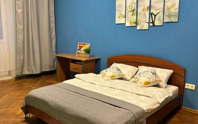 Квартира 2х Комнатная от метро Зорге 2 минуты