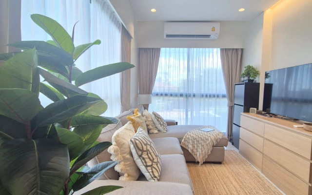 Laguna Lakeside Bangtao by My Home Phuket Flat