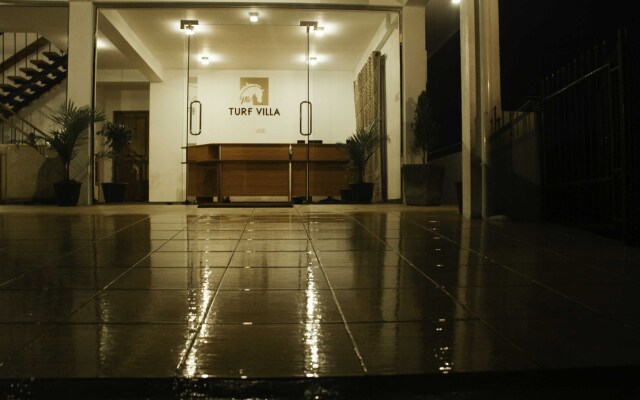 Yoho Turf Villa