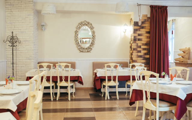 Volga Hotel