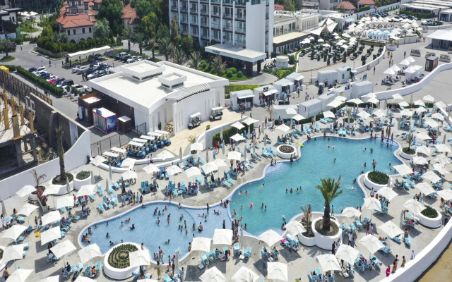 Апартаменты FS The Grand Sea Breeze