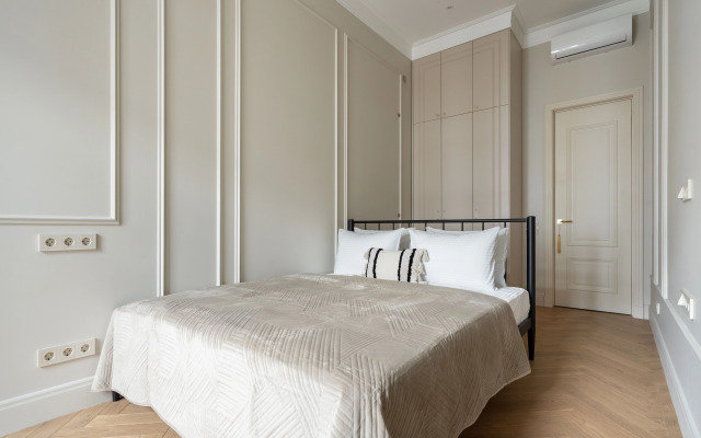 Апартаменты LetYourFlat Lord