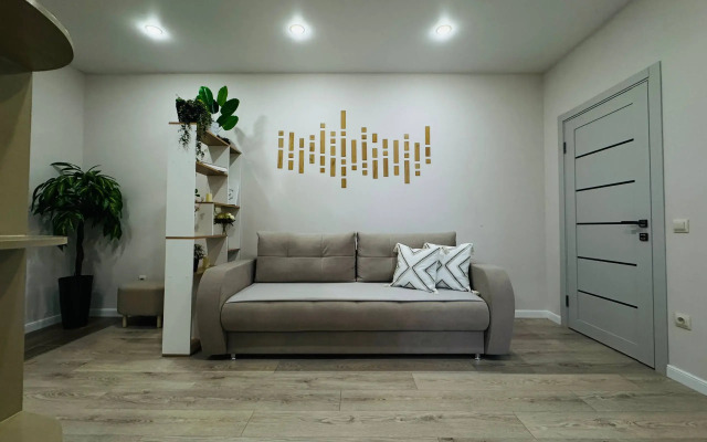 Квартира Green FOX на Медиков 3к1