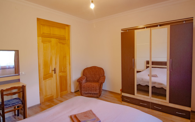 Mimino Guest House