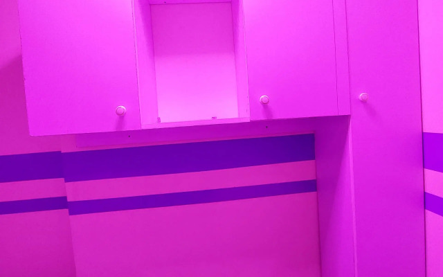 Benitah Capsule Family Rooms and Partitions Hostel
