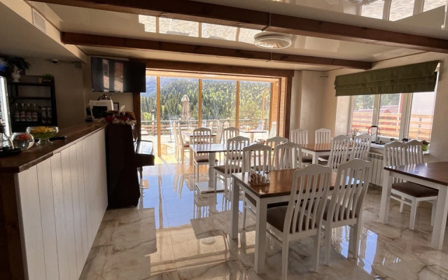 Shatun Hotel
