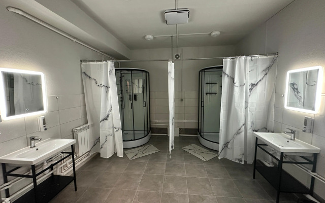 Hostel Welkam